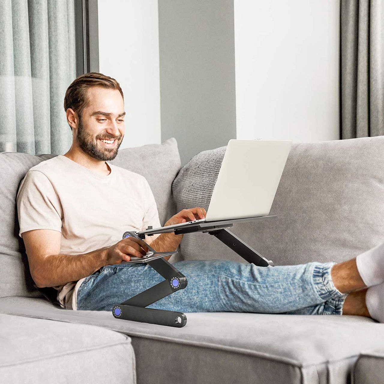 pc table avec 2 Ventilateurs