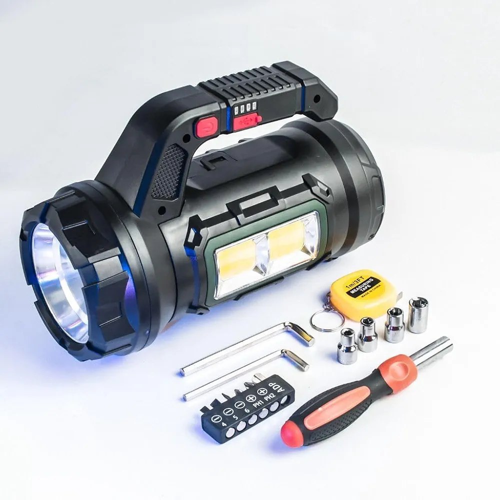 Lampe torche avec Boîte à outils